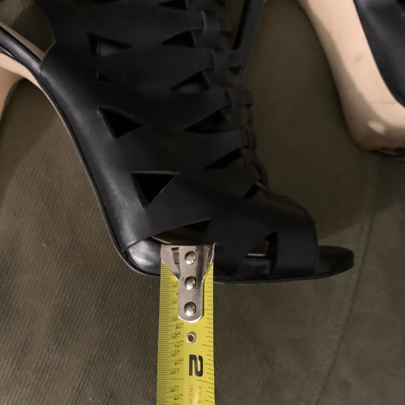 GUESS Black Leather SHOES Sandals 8.5 Stiletto Heel, Open Toe, Back Lace-up - Picture 4 of 12